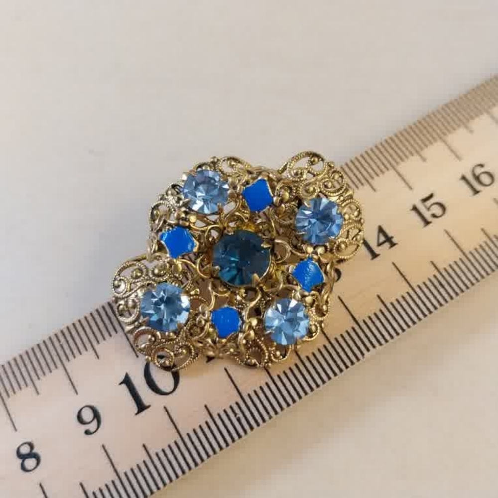 Vintage Czech Gold-Tone Blue Crystal Floral Brooch - Women's Jewelry - Picture 5 of 9